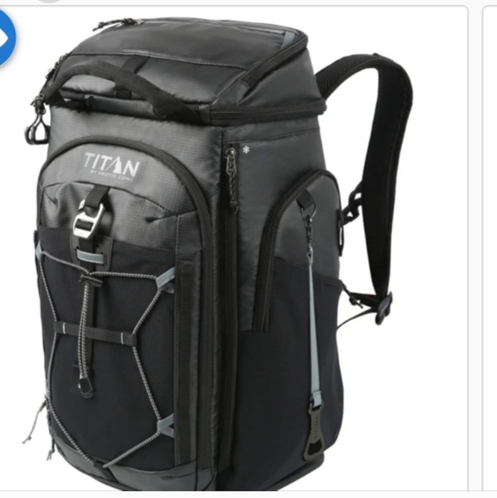Titan Deep Freeze 26 Can Backpack Cooler, Black, New - Picture 2 of 9